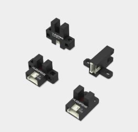 Built-in connector type slot photoelectric sensor