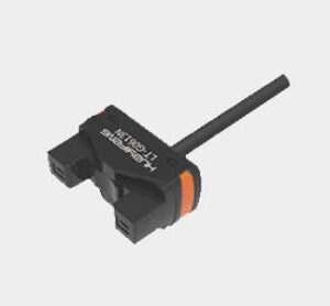 Photoelectric pipeline level sensor